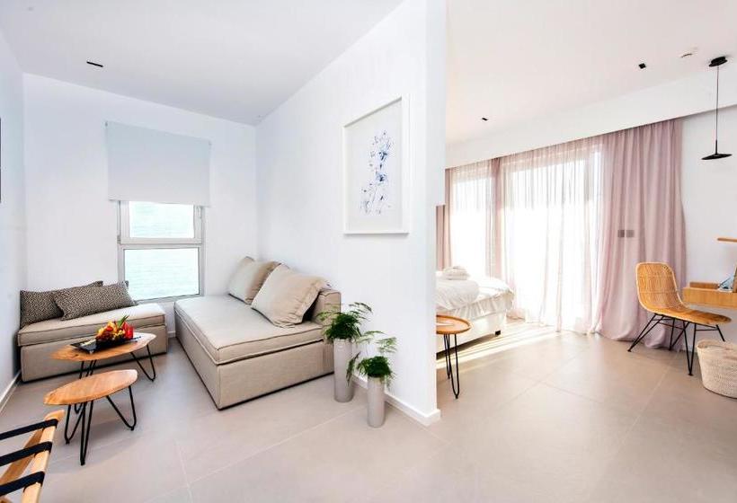 هتل Enorme Ammos Beach Resort