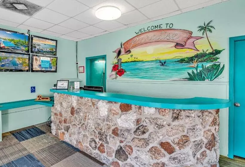 فندق Blackfin Resort And Marina