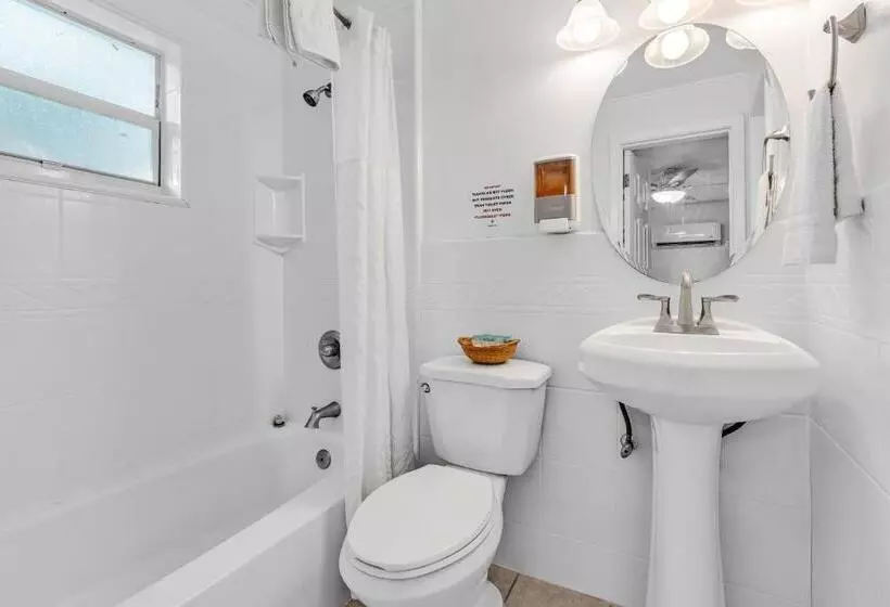 فندق Blackfin Resort And Marina