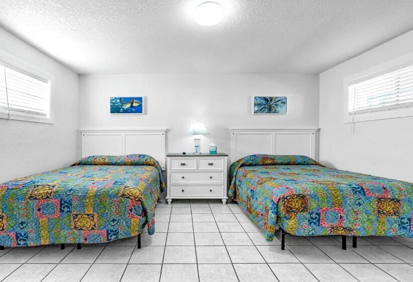 בית מלון כפרי Blackfin Resort And Marina