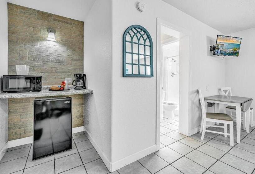 בית מלון כפרי Blackfin Resort And Marina