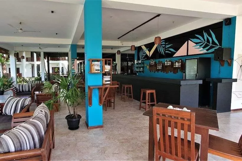 فندق Blue Turtle