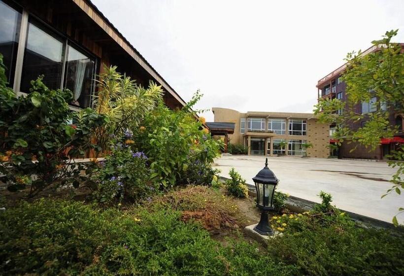 בית מלון כפרי Boulevard