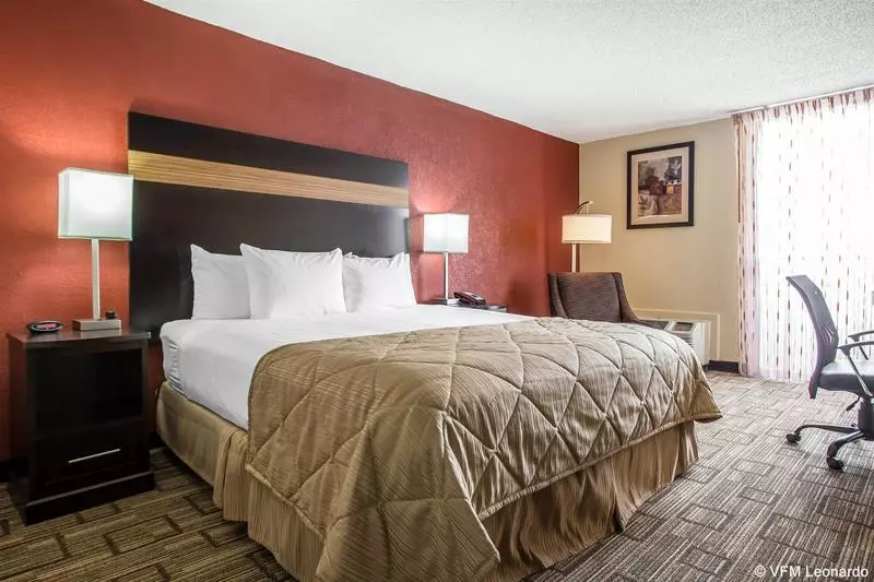 Clarion Hotel Fort Mill Near Amusement Park