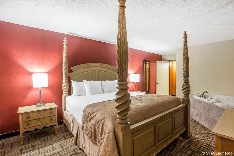 Clarion Hotel Fort Mill Near Amusement Park