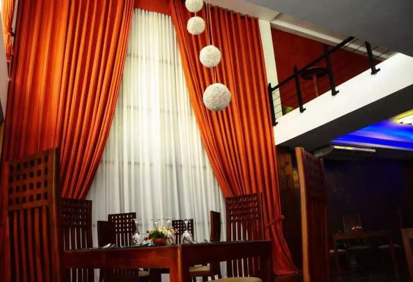 ホテル Cockpit Airport Reach