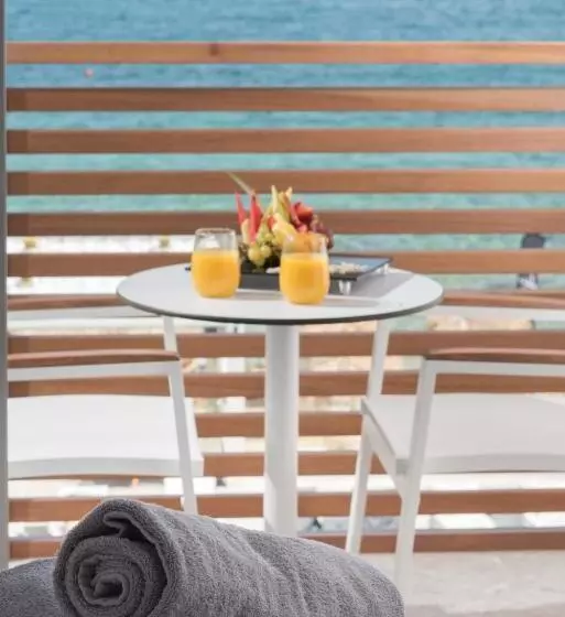 Hotel Enorme Ammos Beach Resort