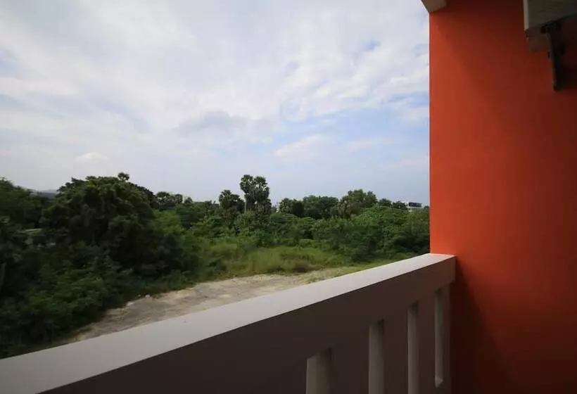 Hotel Karon Sea Side