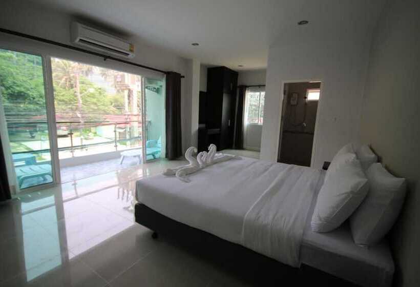 فندق Karon Sea Side