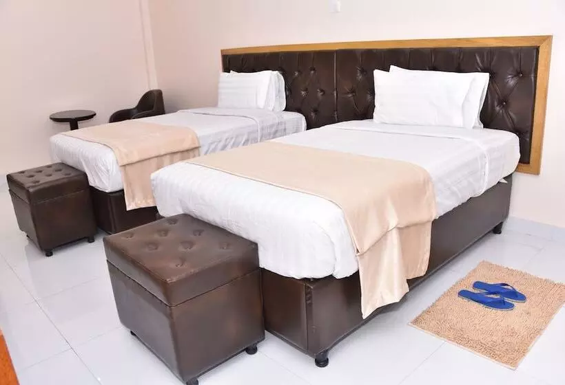 هتل King's Conference Centre