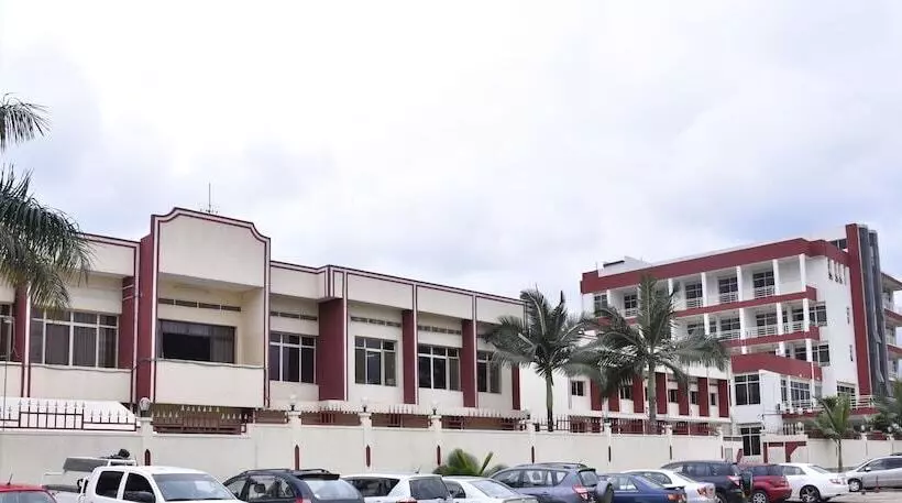 هتل King's Conference Centre