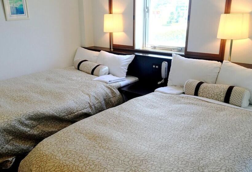 בית מלון כפרי Kuretakeinn Omaezaki