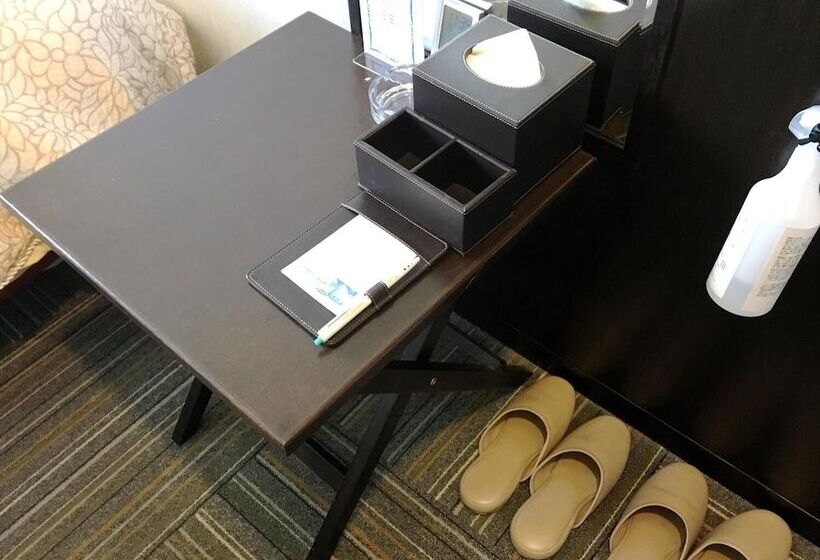 בית מלון כפרי Kuretakeinn Omaezaki