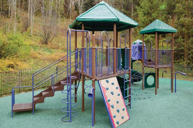 Hotel Marriott S Streamside Evergreen At Vail