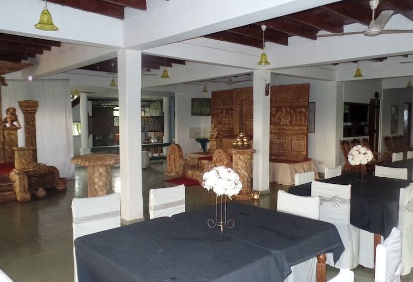 فندق Nilketha Villa Eco