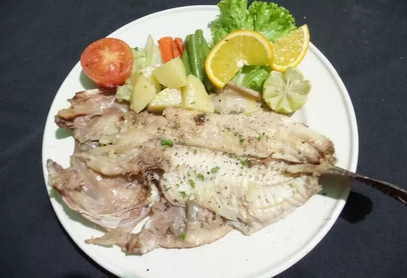 هتل Nilketha Villa Eco