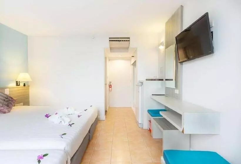 On Hotel Phuket   Sha