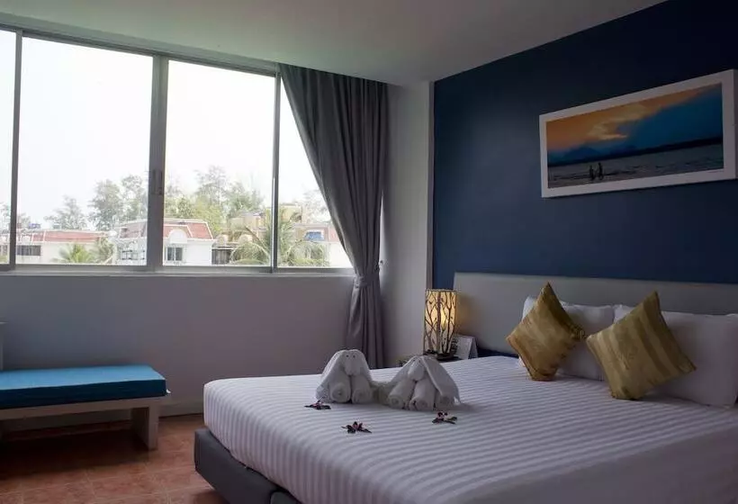 On Hotel Phuket   Sha