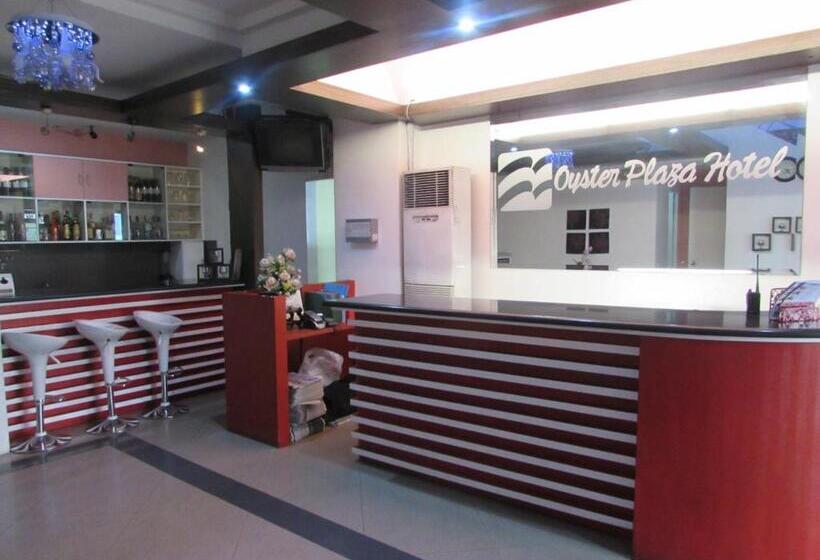 Отель Oyster Plaza