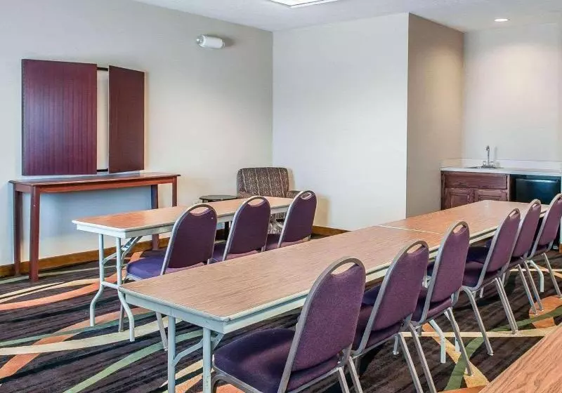 Hotel Premier Extended Stay Hobbs