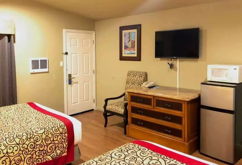 酒店 Rodeway Inn Flagstaff East Route 66