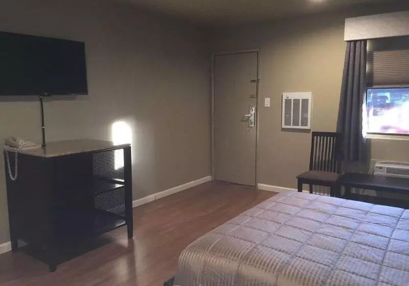 酒店 Rodeway Inn Flagstaff East Route 66