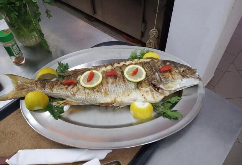 酒店 Samothraki Beach Apartments And Suites