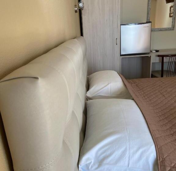 酒店 Samothraki Beach Apartments And Suites