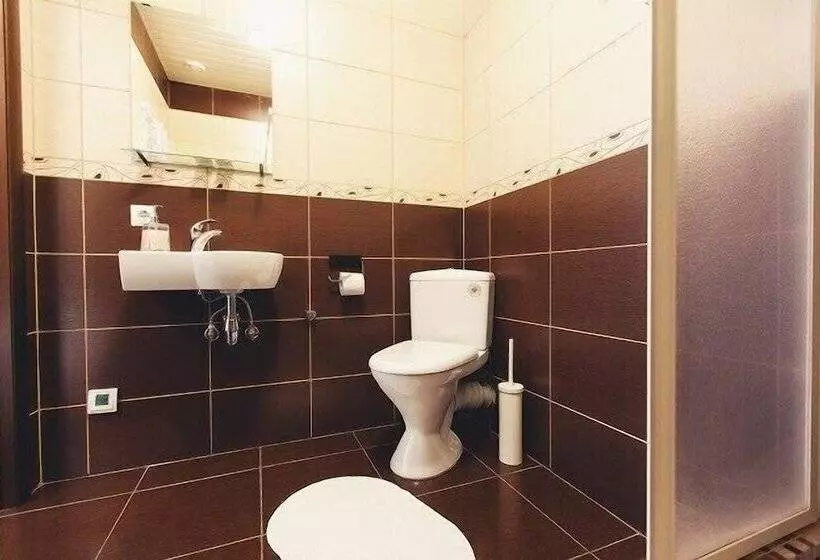 호텔 Shale On Komsomolskiy