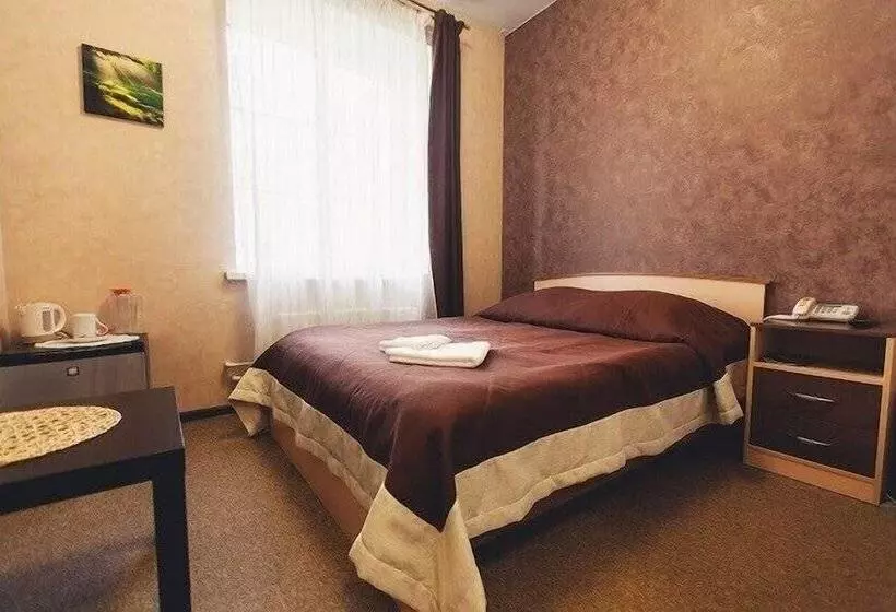 호텔 Shale On Komsomolskiy