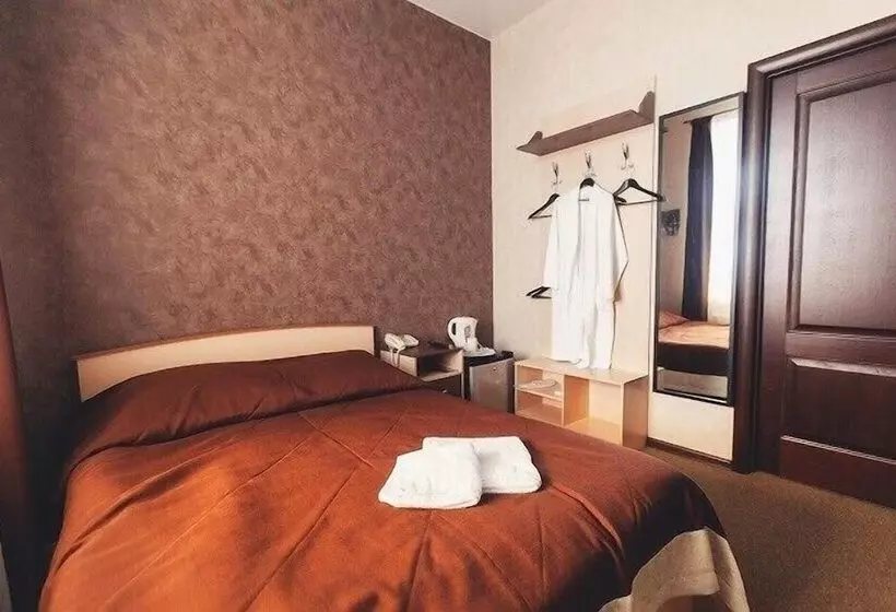 호텔 Shale On Komsomolskiy