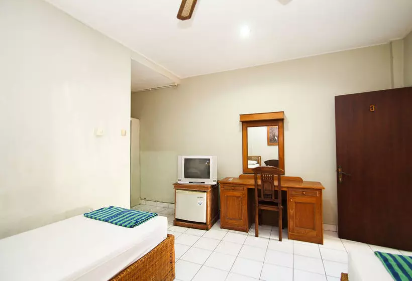 فندق Sus Budget Legian