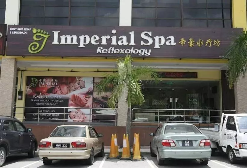 호텔 Uptown Imperial