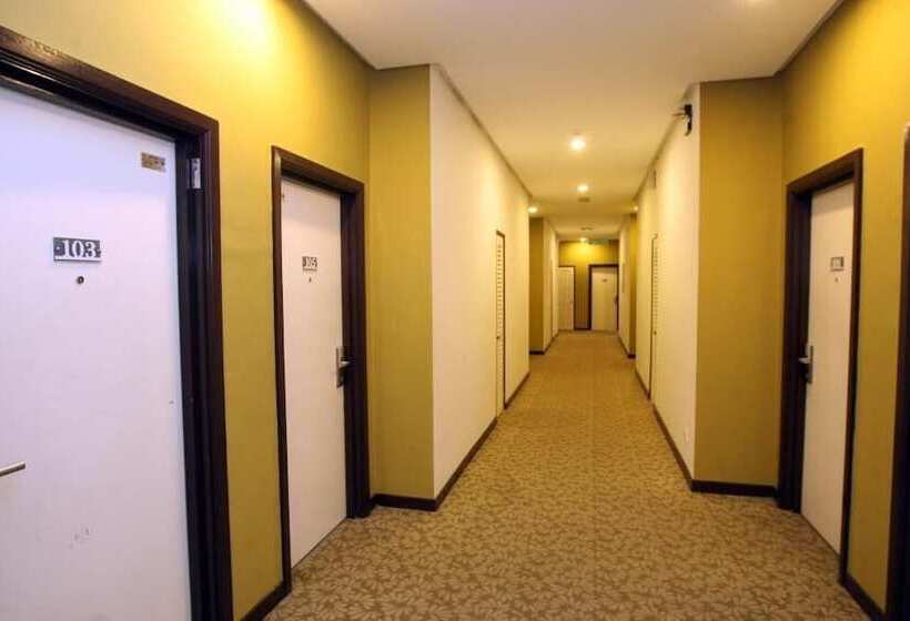 Hotel Uptown Imperial