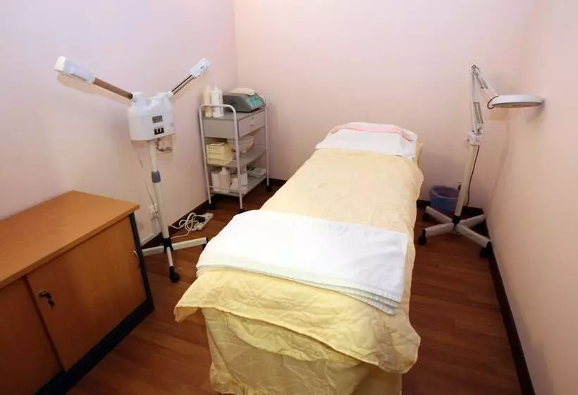 호텔 Uptown Imperial