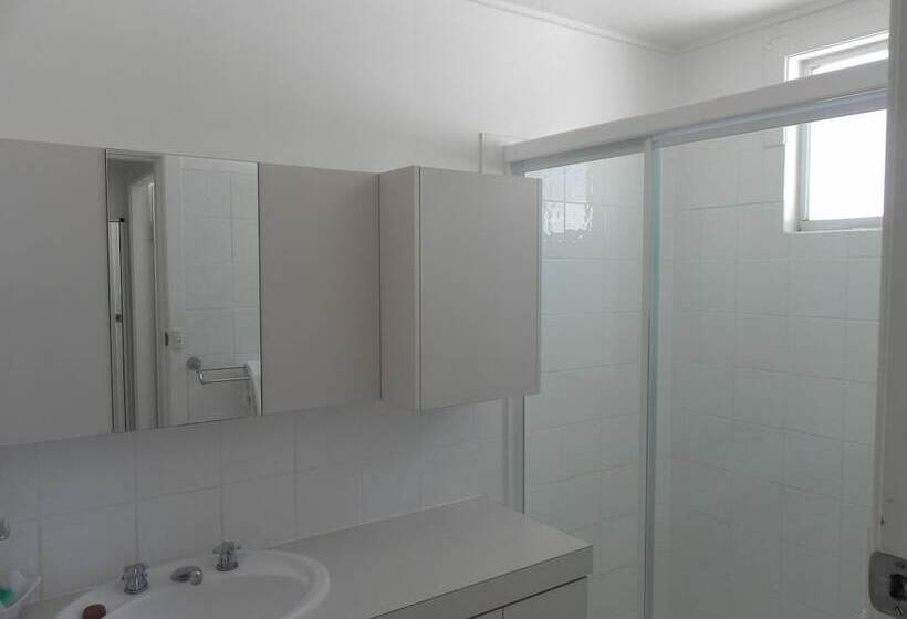 Leisure Lee Holiday Apartments