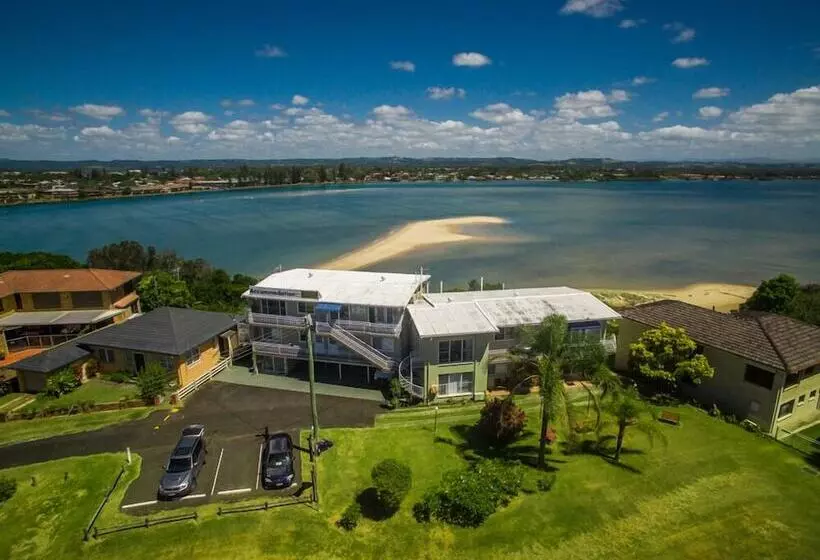 Leisure Lee Holiday Apartments