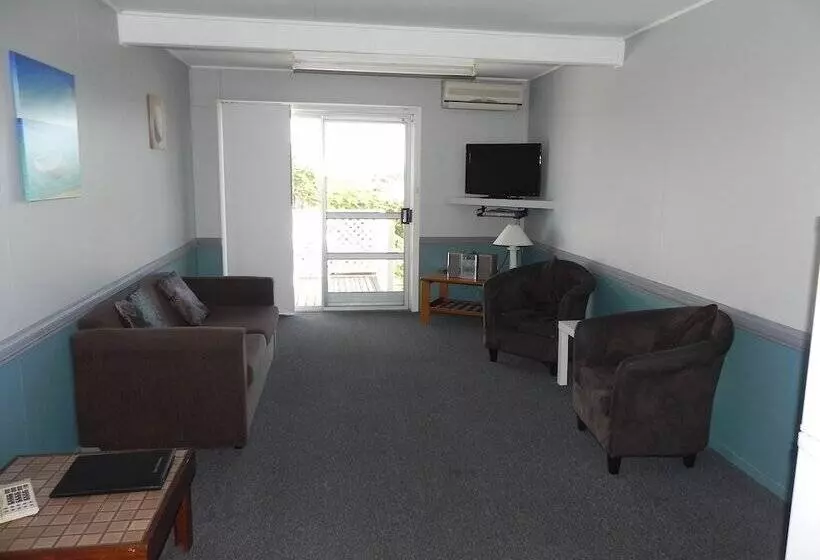 Leisure Lee Holiday Apartments