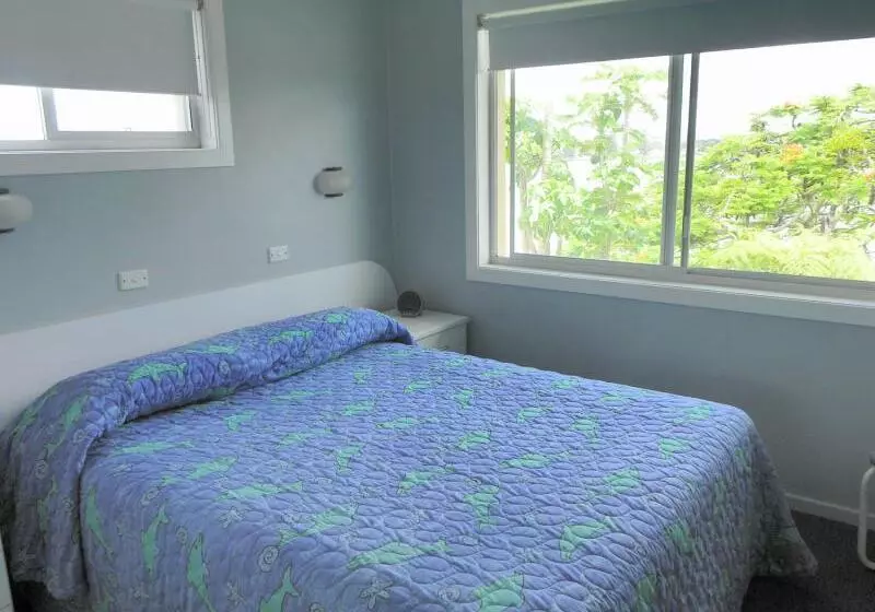 Leisure Lee Holiday Apartments