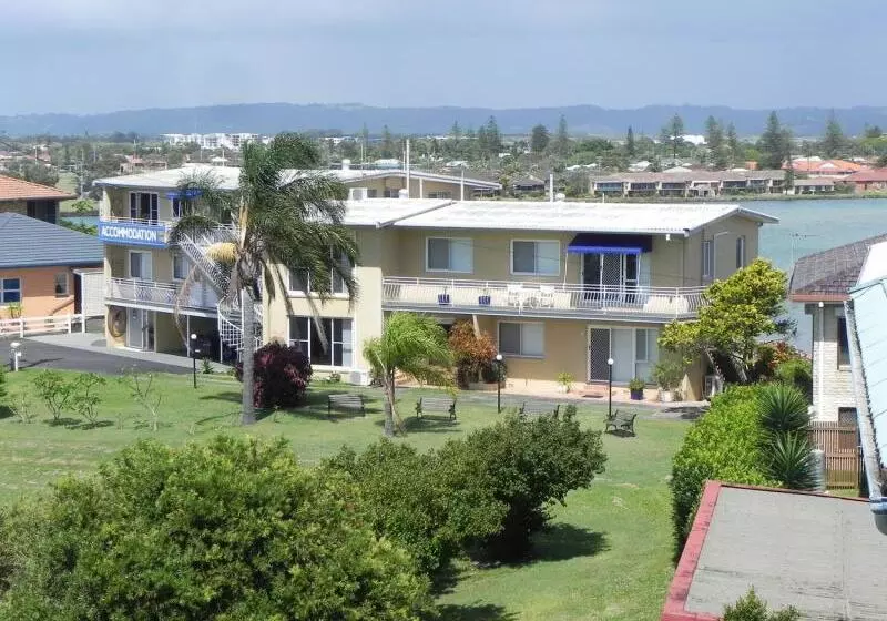 Leisure Lee Holiday Apartments