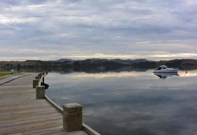 모텔 Mangonui Waterfront Apartments