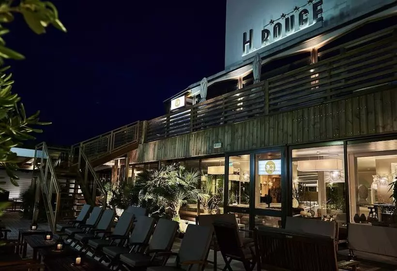 Rouge Hotel International