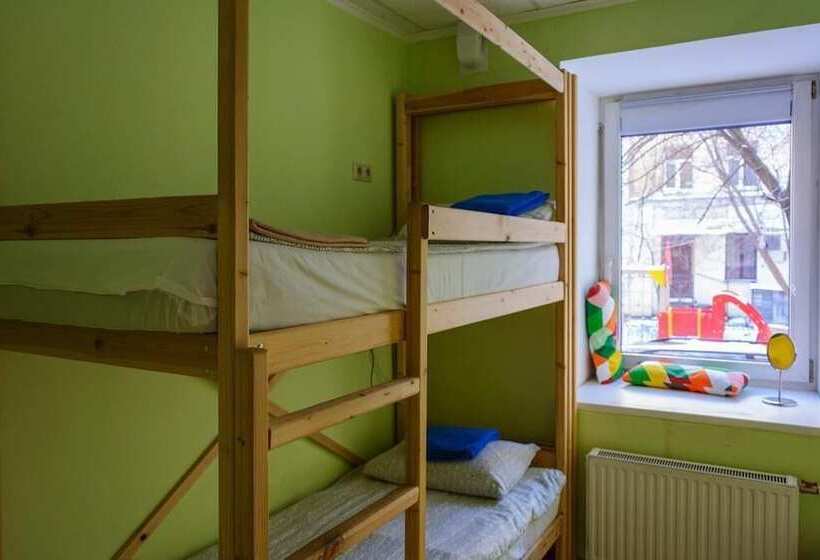 Bravo Hostel Na Kazanskoy