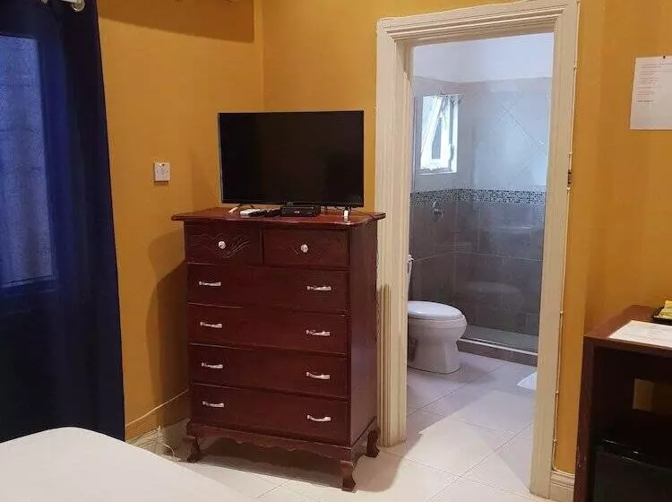 هتل Palms Of Ottawa Rooms And Apartments