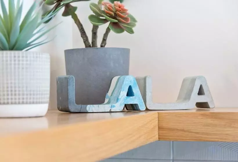 Hotelli The Metric  Los Angeles Downtown