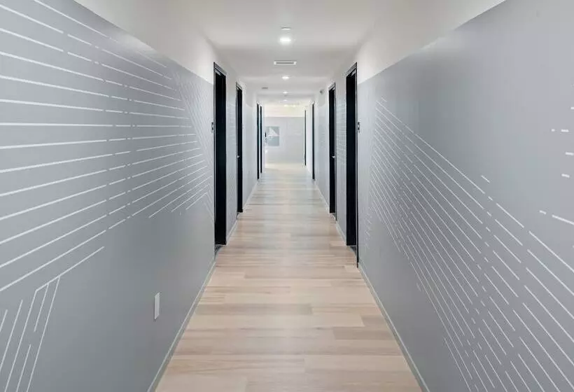 Hotelli The Metric  Los Angeles Downtown