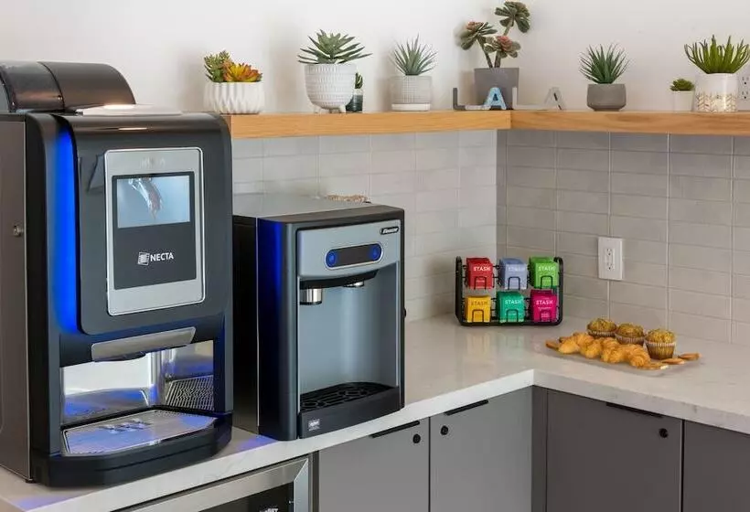 Hotelli The Metric  Los Angeles Downtown