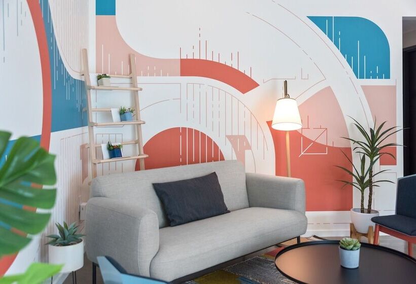 בית מלון כפרי The Metric  Los Angeles Downtown