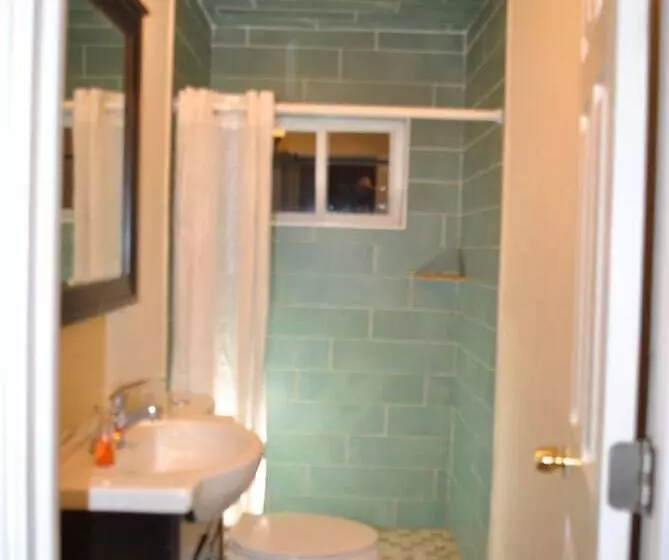 پانسیون Motel Casa Downtown Guest House