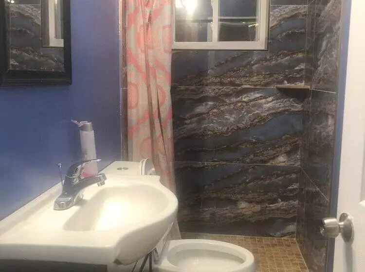 پانسیون Motel Casa Downtown Guest House